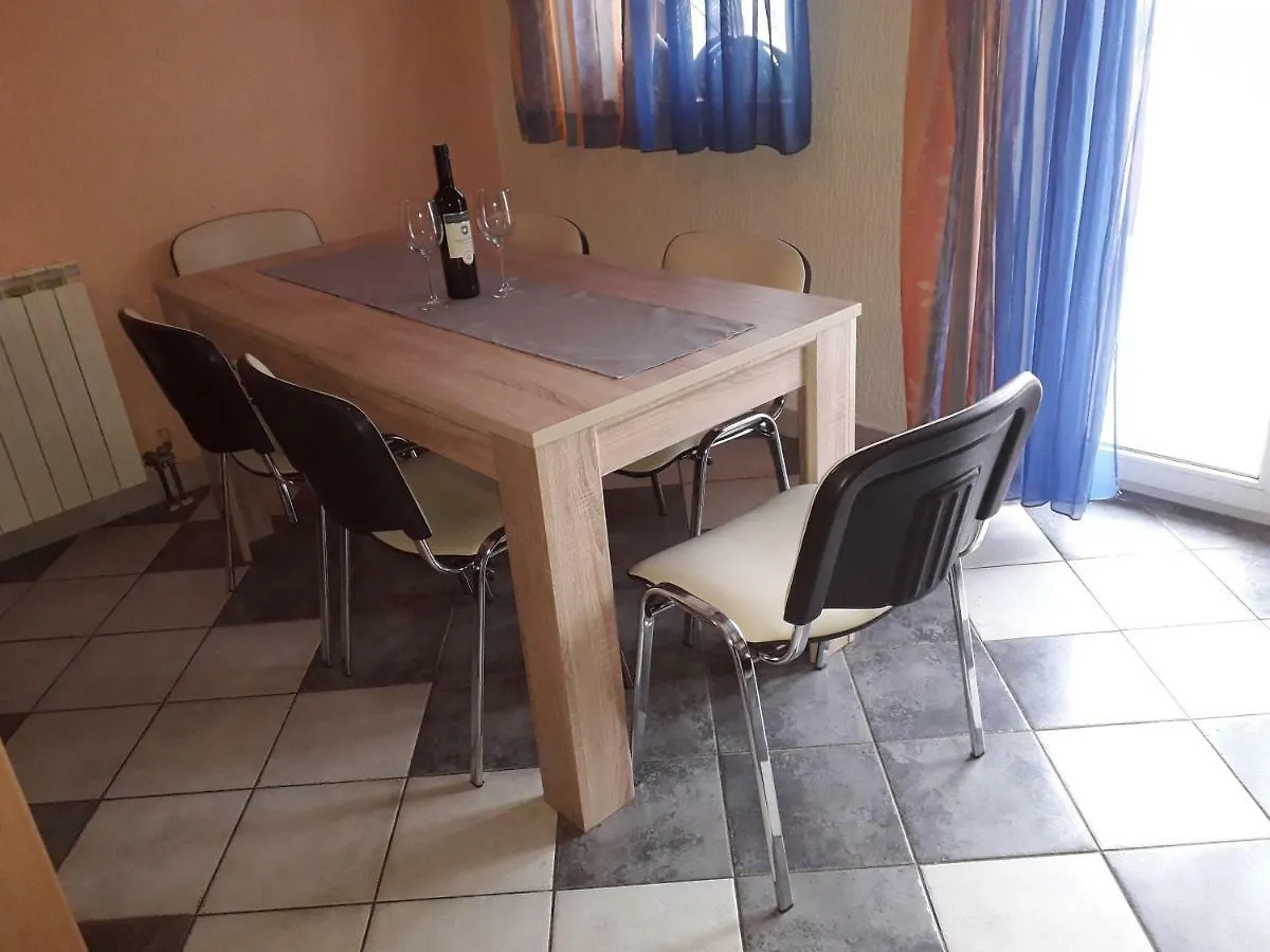 Apartments Rajka Lopar 0*,  Croatia