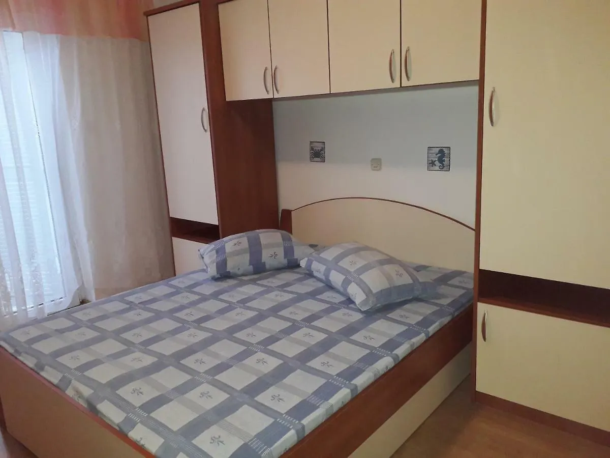 Apartments Rajka Lopar 0*,  Croatia