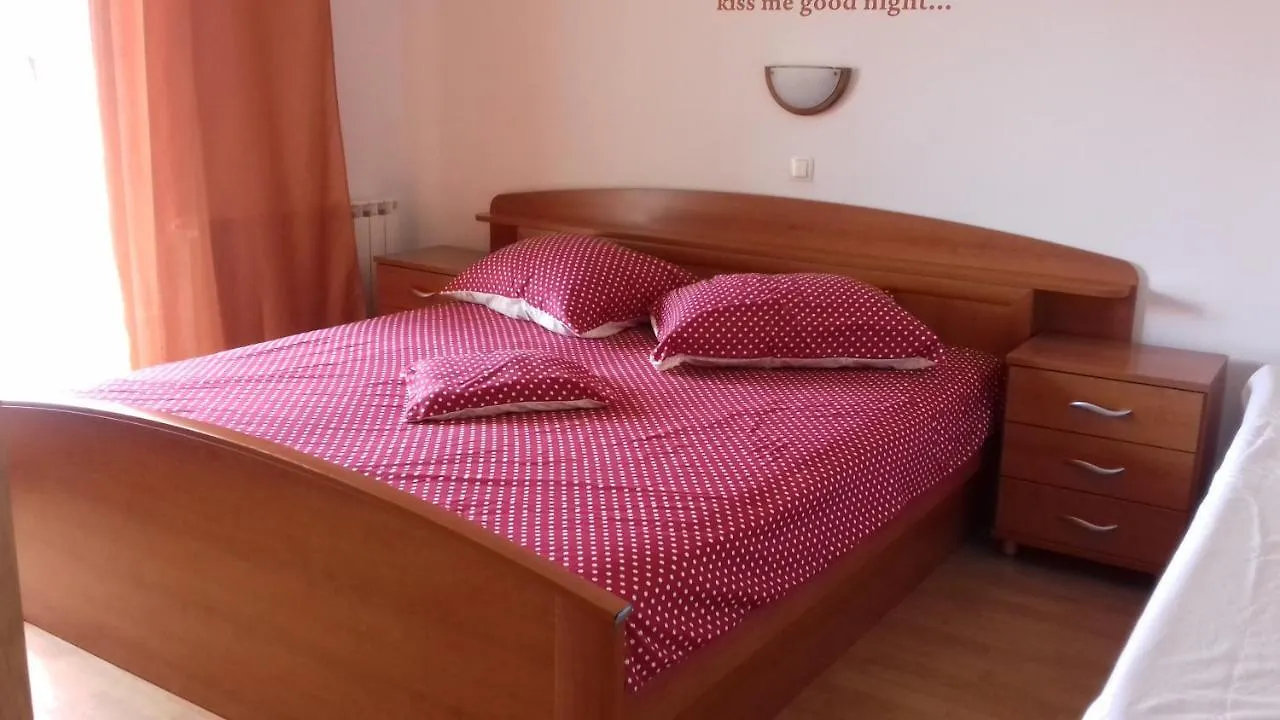 Apartments Rajka Lopar